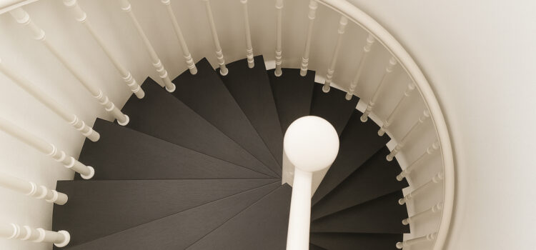Spiltrap renoveren: compact design, groots effect