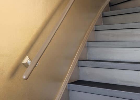 Trapleuningen en balustrades