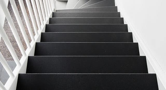 Ihre Treppe mit PVC renovieren?