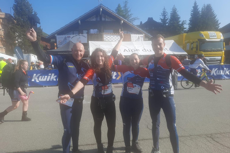 Familie Steyvers loopt de Alpe d’HuZes