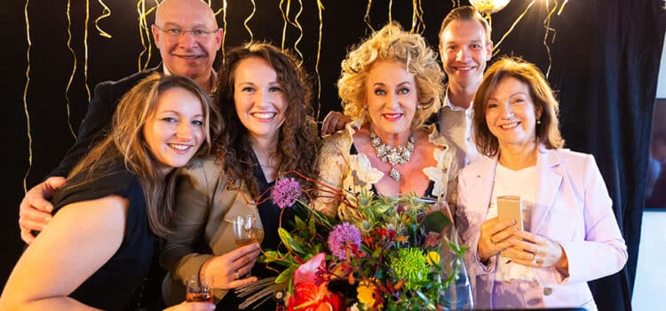 Feestelijke afTRAP jubileumjaar Upstairs