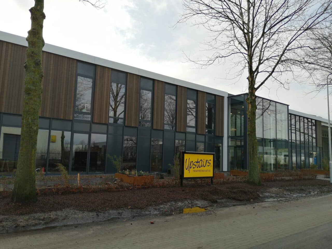 Nieuw pand Upstairs Traprenovatie in gebruik genomen