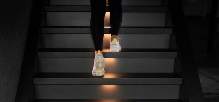 De trap workout: 5 fitnessoefeningen voor buik, billen en benen (BBB) voor op de trap