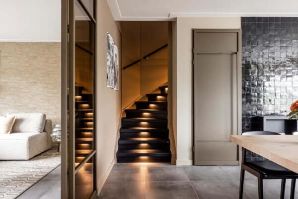 Upstairs traprenovatie