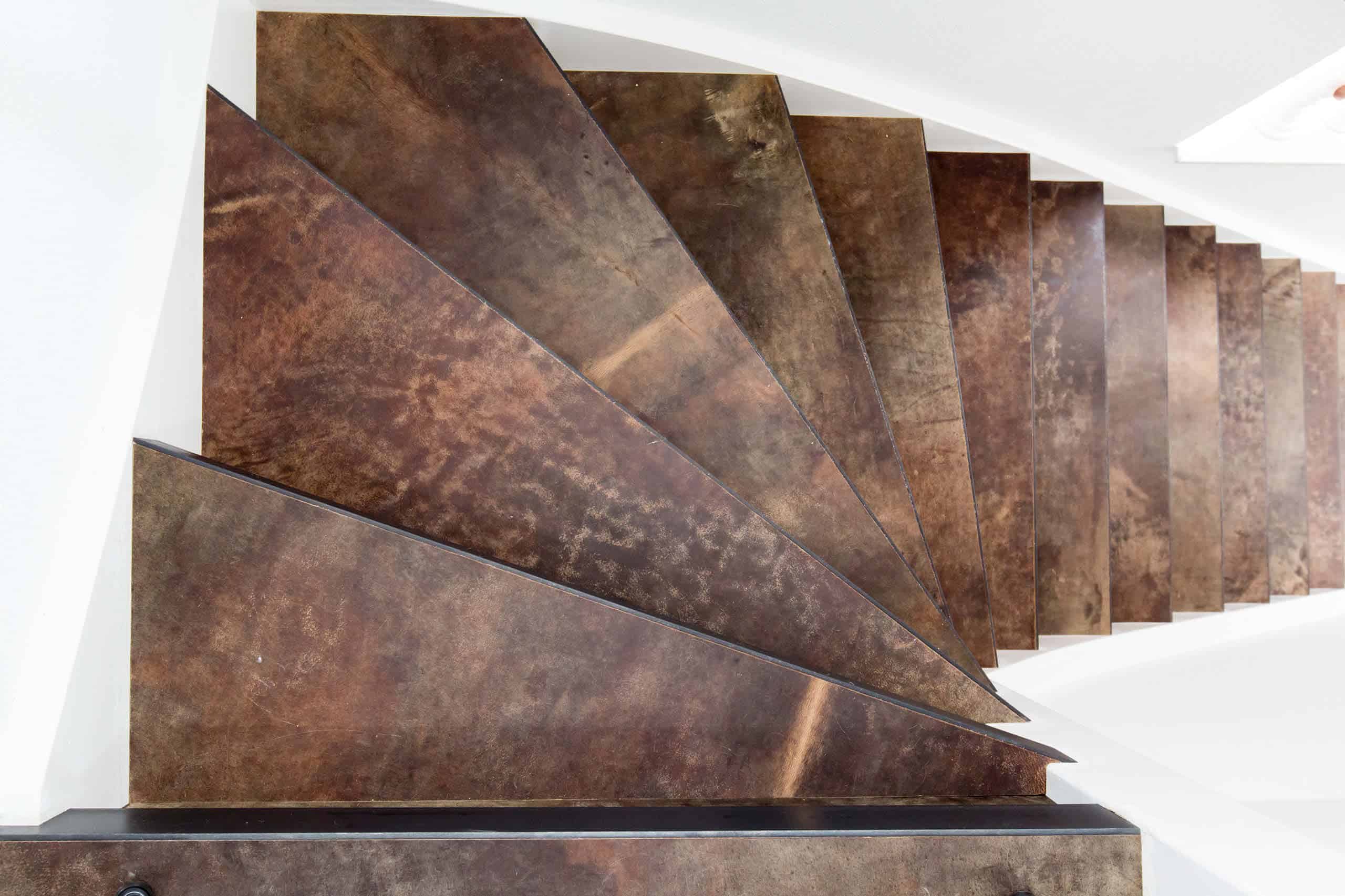 Traprenovatie Leer Extreem Geleefd Slider 2