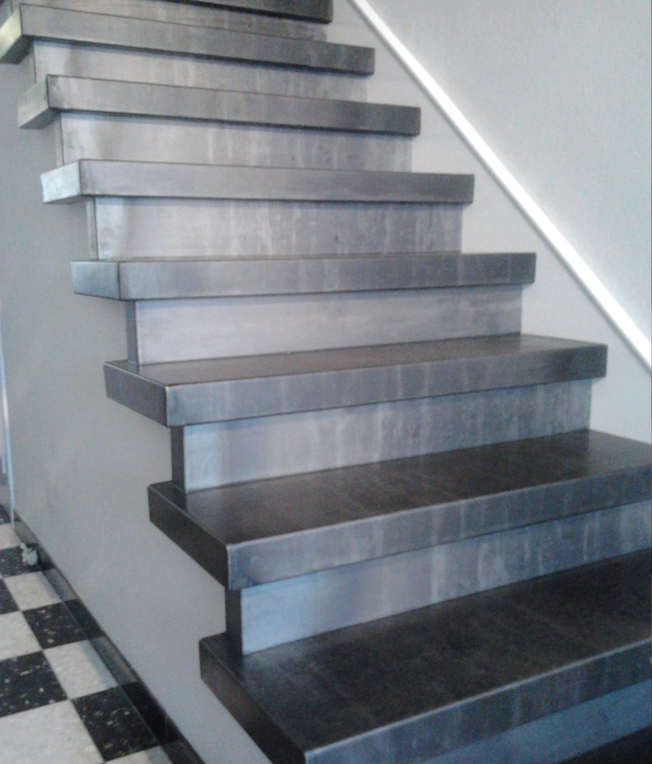 Blauwstaal Trapbekleding Sfeer