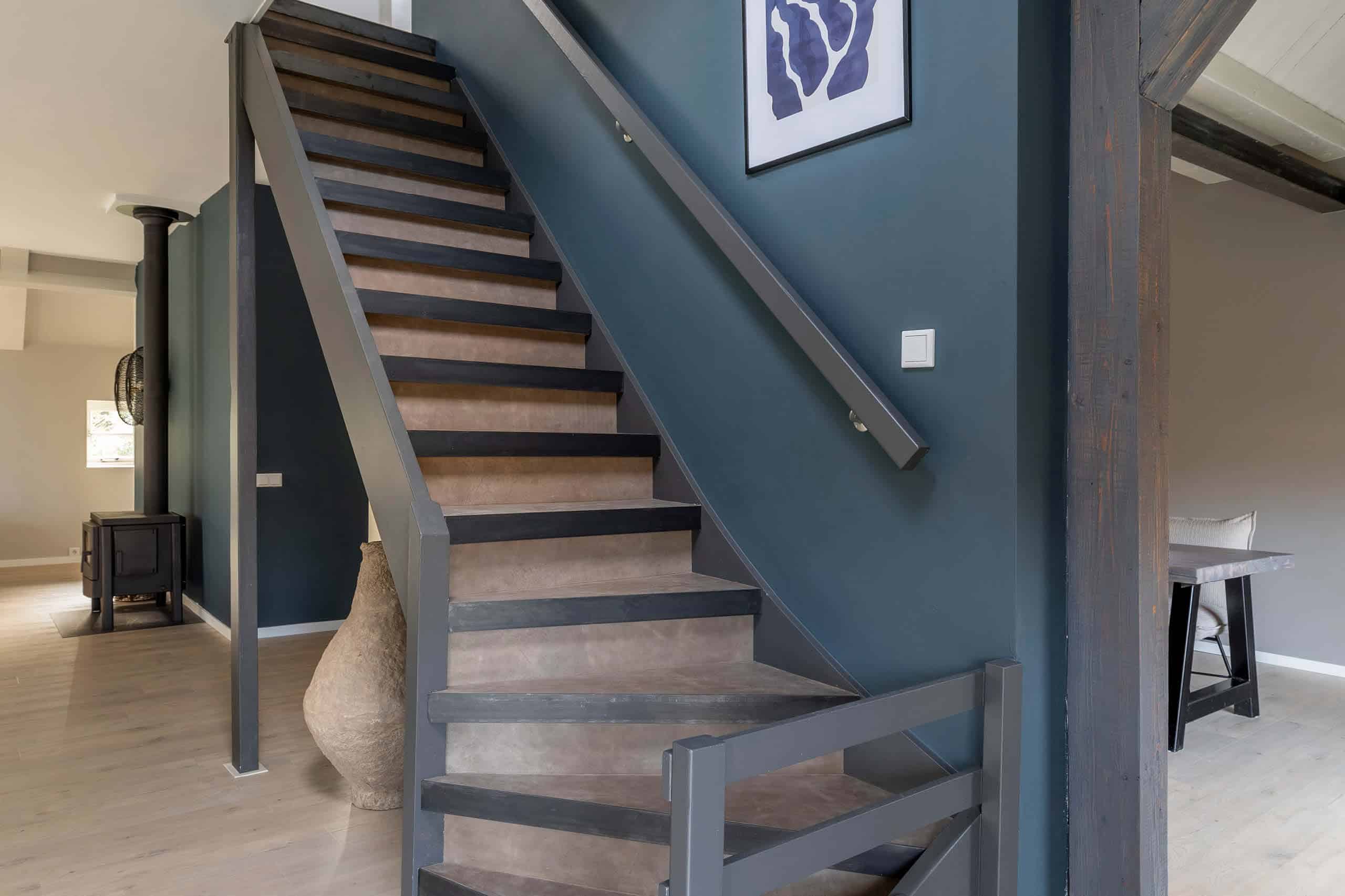 Traprenovatie Leer Extreem Stone Slider 1