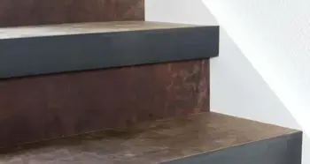 Traprenovatie Leer Extreem Geleefd Detail 1024X682.Jpg