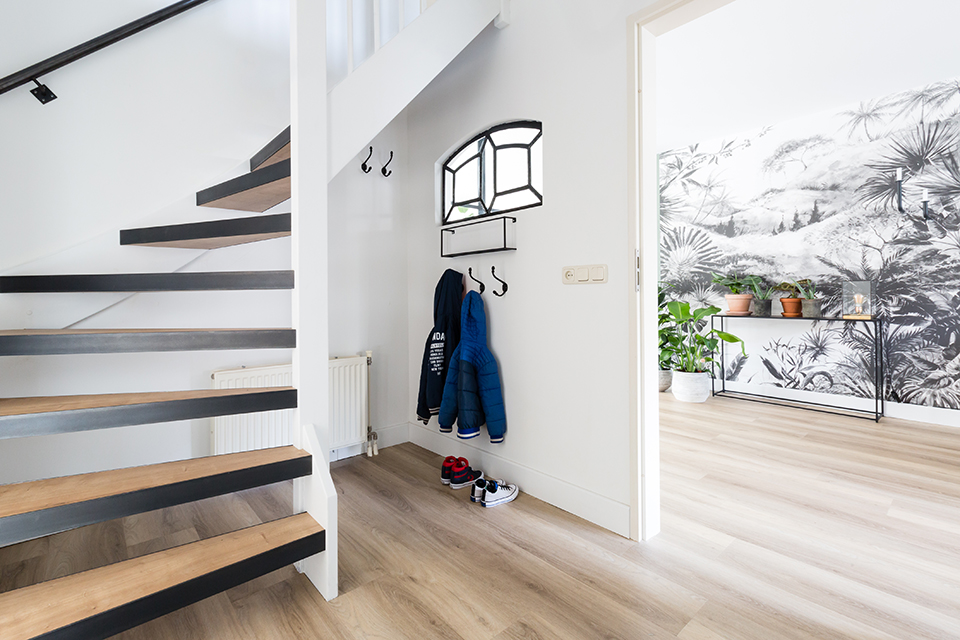 Opbergmogelijkheden Kapstok Onder De Trap