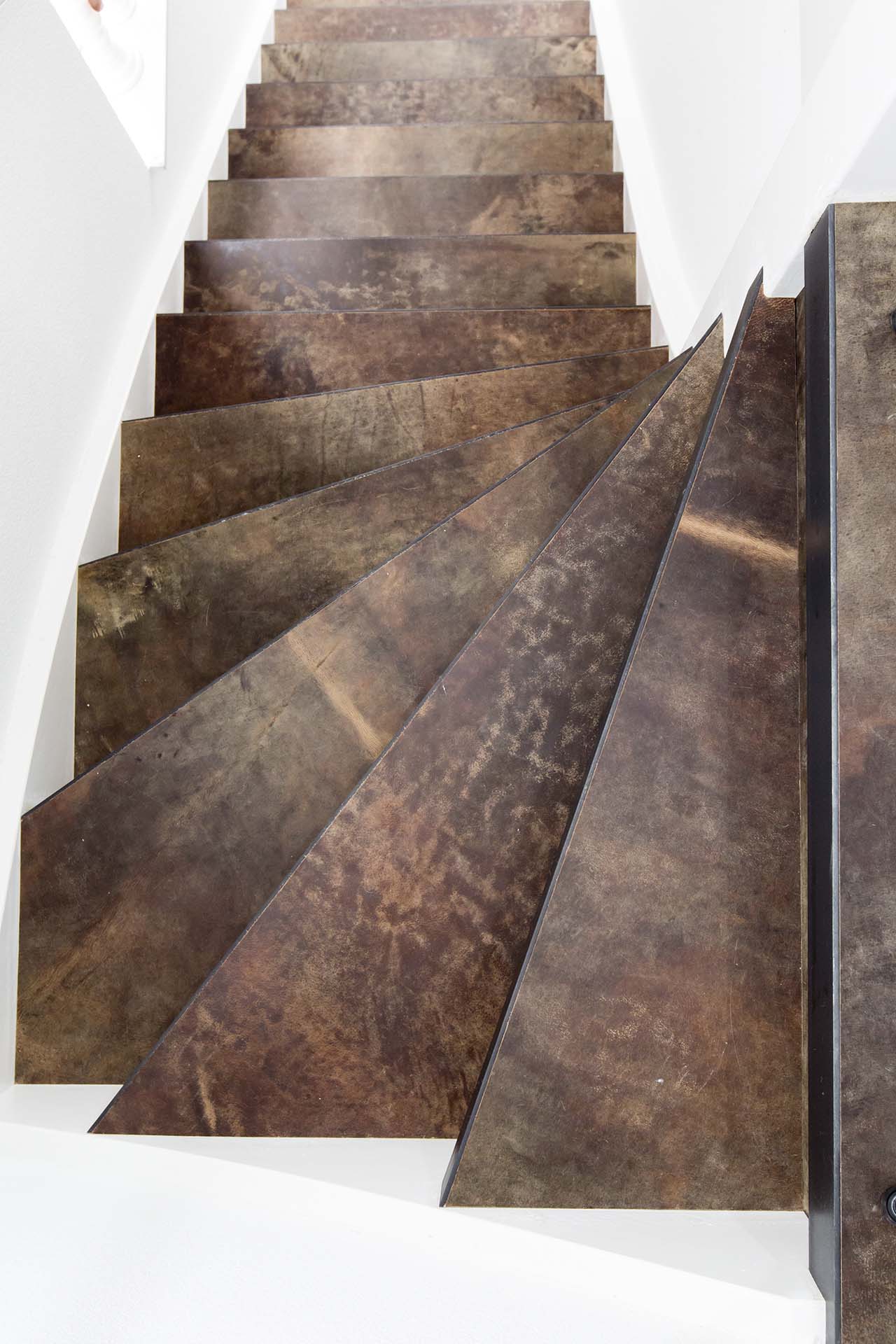 Traprenovatie Dichte Trap Veenendaal Extreem Clay S5 Afl3 Bovenaanzicht Portrait