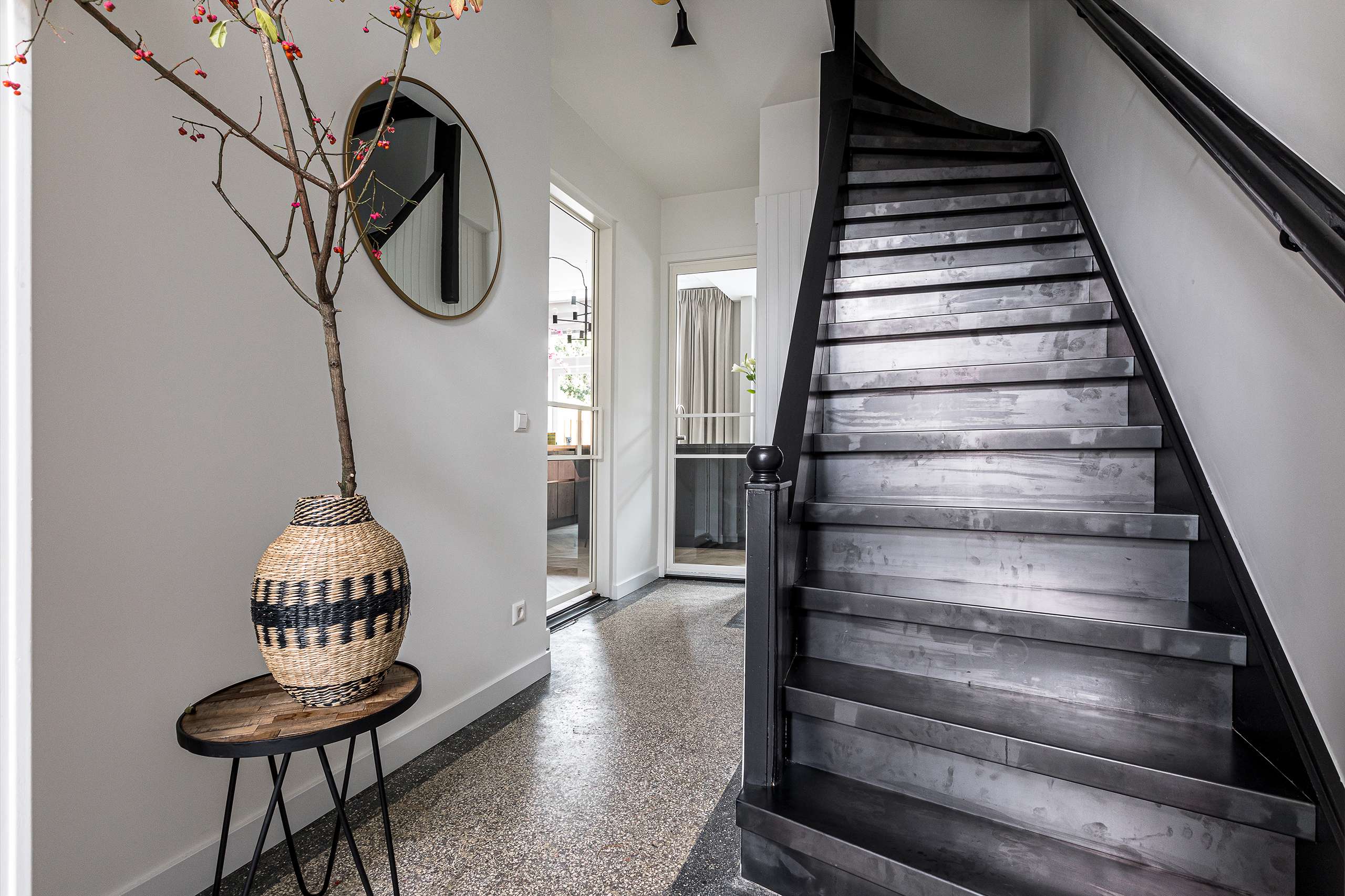 Traprenovatie Dichte Trap Blauwstaal Wassenaar S3 Afl2 Vooraanzicht Landscape